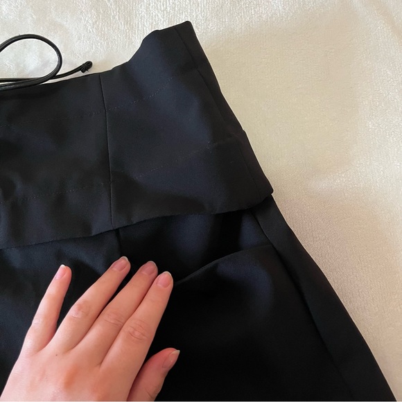 Zara Lace Up Shorts - Picture 4 of 6